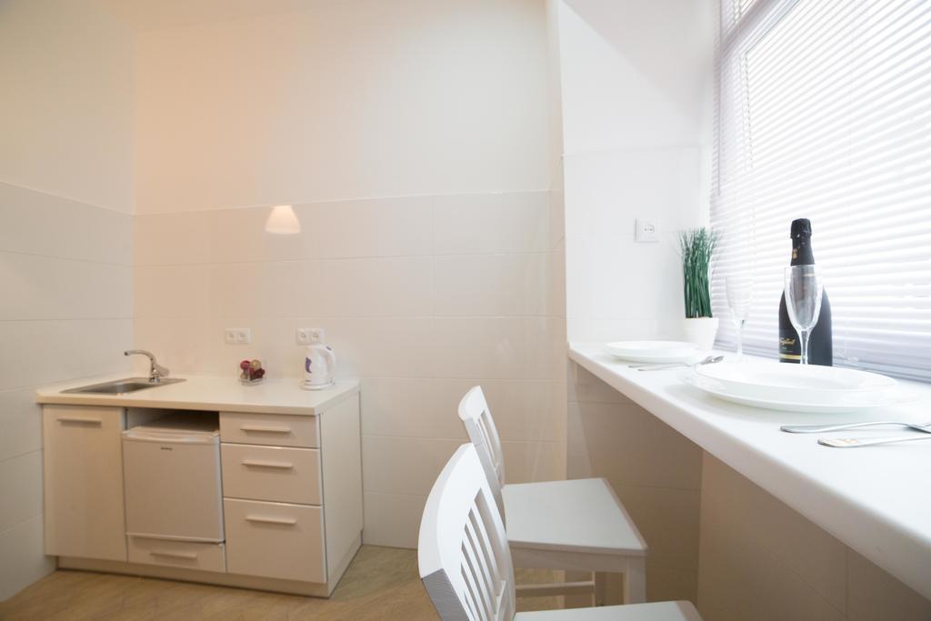 Apartment On Filatova 10/1 Lviv Extérieur photo